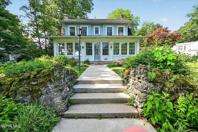2333 Chevy Chase Lane, Toledo, OH 43614
