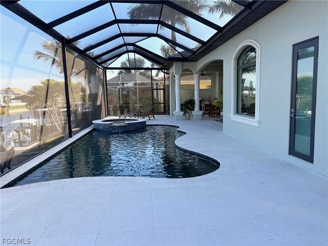 831 Old Burnt Store RD N, Cape Coral, FL 33993