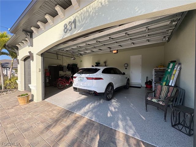 831 Old Burnt Store RD N, Cape Coral, FL 33993