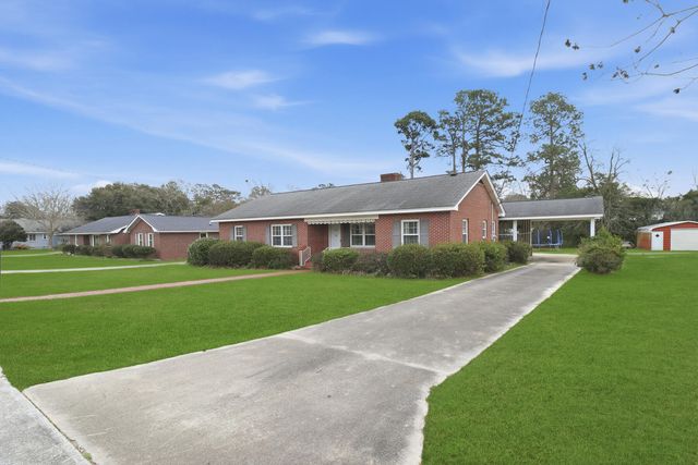 319 E Hampton Street, Elloree, SC 29047