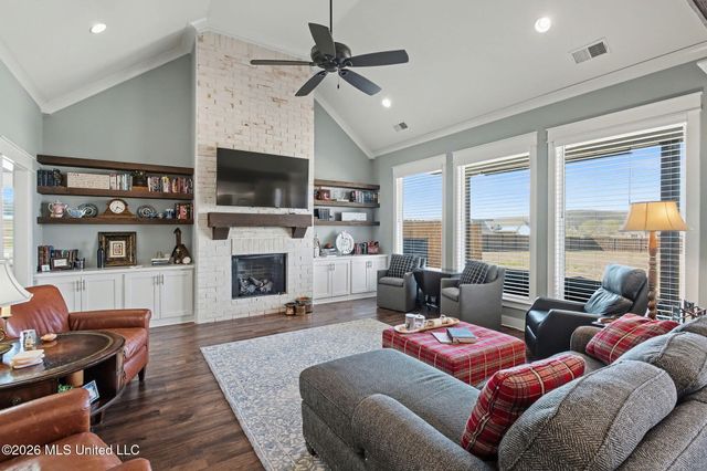 2332 Slocum Road, Hernando, MS 38632