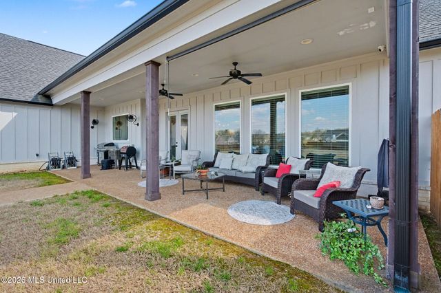 2332 Slocum Road, Hernando, MS 38632