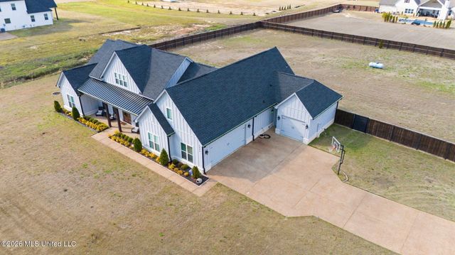 2332 Slocum Road, Hernando, MS 38632