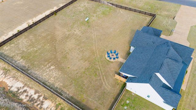 2332 Slocum Road, Hernando, MS 38632