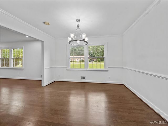 3910 Oxbridge Rd, Richmond, VA 23236