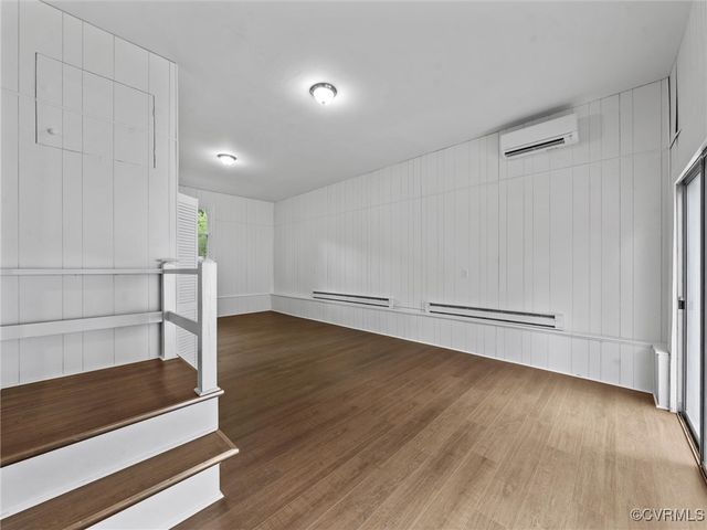 3910 Oxbridge Rd, Richmond, VA 23236