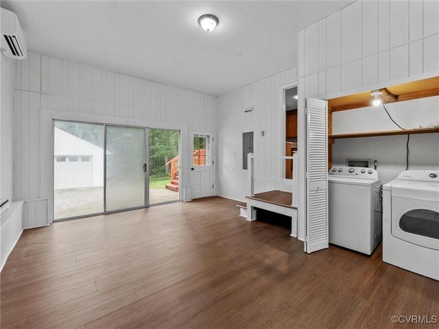 3910 Oxbridge Rd, Richmond, VA 23236
