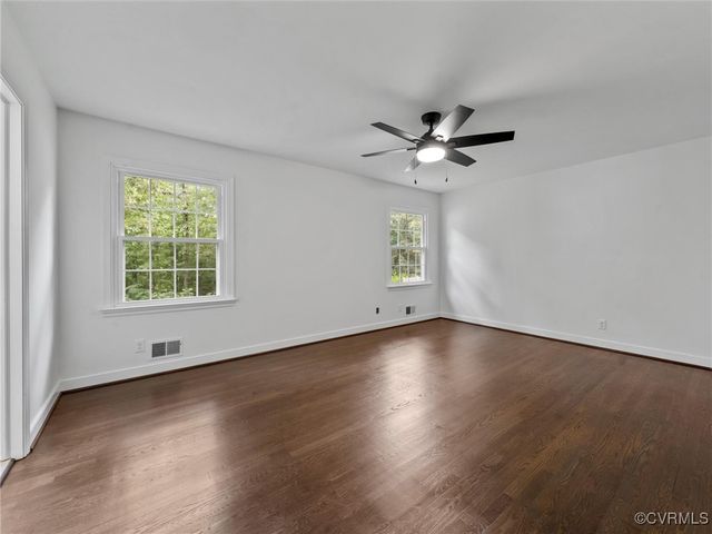 3910 Oxbridge Rd, Richmond, VA 23236