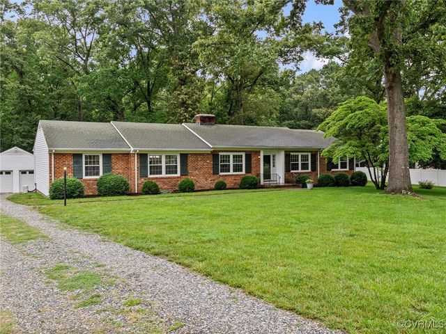 3910 Oxbridge Rd, Richmond, VA 23236