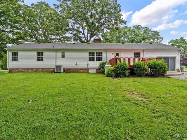 3910 Oxbridge Rd, Richmond, VA 23236