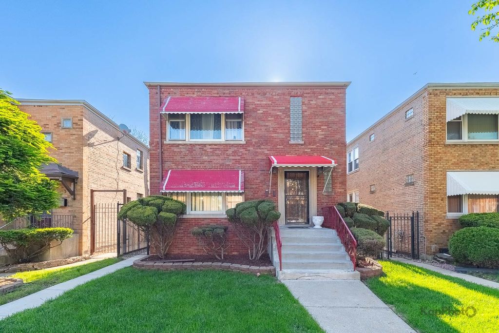 8725 S Harper Avenue 2, Chicago, IL 60619