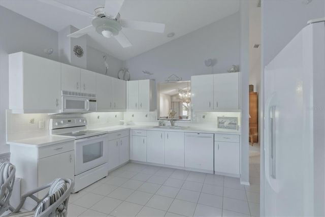 625 IRONWOOD CIRCLE 151, Venice, FL 34292