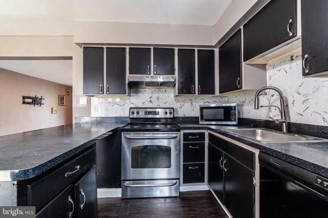 5936 APPLEGARTH PL, Capitol Heights, MD 20743