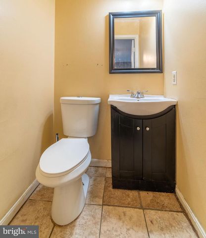 5936 APPLEGARTH PL, Capitol Heights, MD 20743