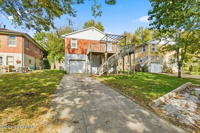 1837 W MCCARTY STREET, Jefferson City, MO 65109