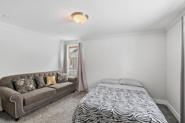 1901 BEECH TREE DRIVE, Green Bay, WI 54304