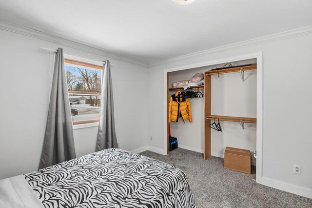 1901 BEECH TREE DRIVE, Green Bay, WI 54304