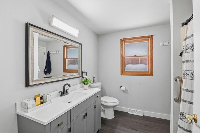 1901 BEECH TREE DRIVE, Green Bay, WI 54304