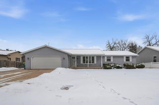 1901 BEECH TREE DRIVE, Green Bay, WI 54304
