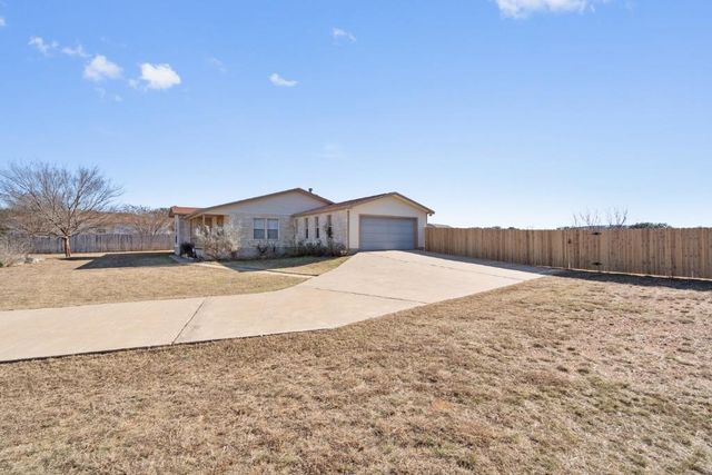 2301 Red Bird CV, Lago Vista, TX 78645