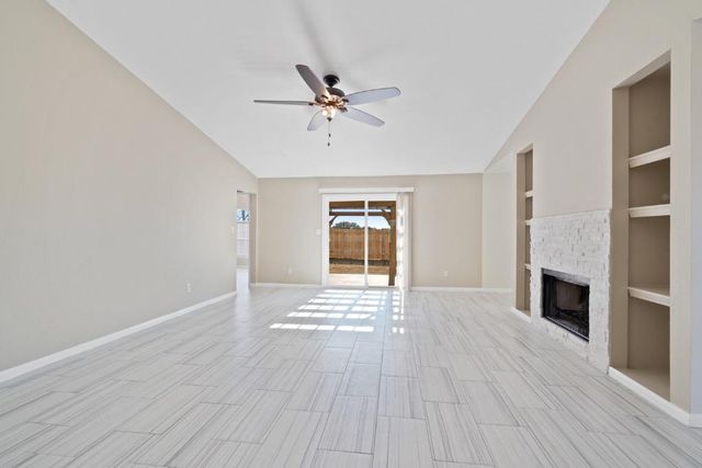 2301 Red Bird CV, Lago Vista, TX 78645