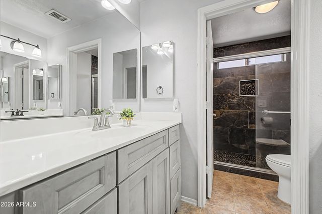 1352 W SPARROW Drive, Chandler, AZ 85286