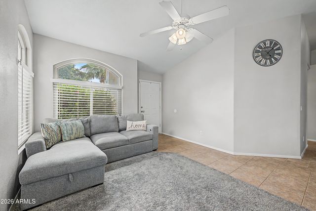 1352 W SPARROW Drive, Chandler, AZ 85286