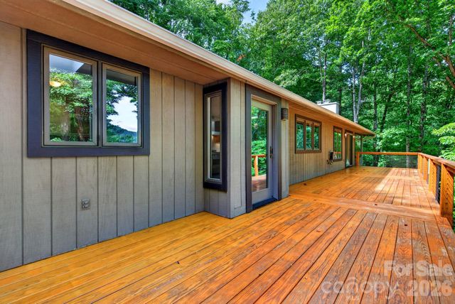 12 Beech Tree Lane, Asheville, NC 28804