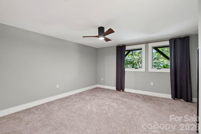12 Beech Tree Lane, Asheville, NC 28804