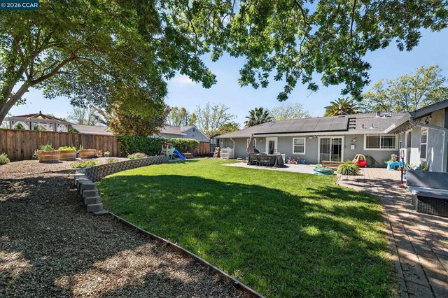 1919 Elinora Dr, Pleasant Hill, CA 94523