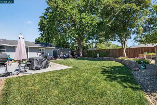 1919 Elinora Dr, Pleasant Hill, CA 94523