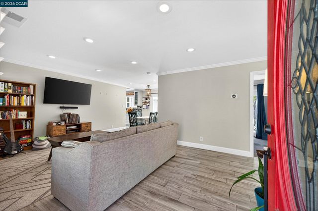 1919 Elinora Dr, Pleasant Hill, CA 94523