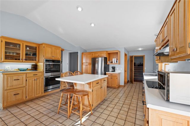 188 Point Mirage Road, Eureka Springs, AR 72631