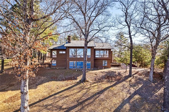 188 Point Mirage Road, Eureka Springs, AR 72631