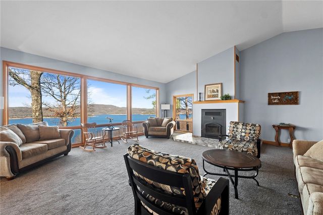 188 Point Mirage Road, Eureka Springs, AR 72631