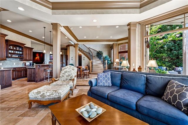 6407 Grand Marina Circle, Gainesville, GA 30506