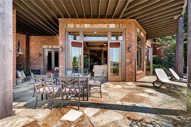 6407 Grand Marina Circle, Gainesville, GA 30506