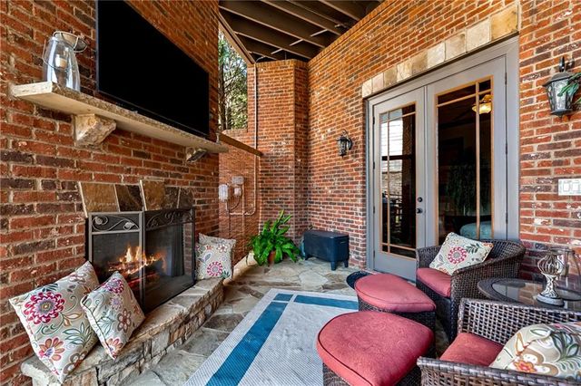 6407 Grand Marina Circle, Gainesville, GA 30506