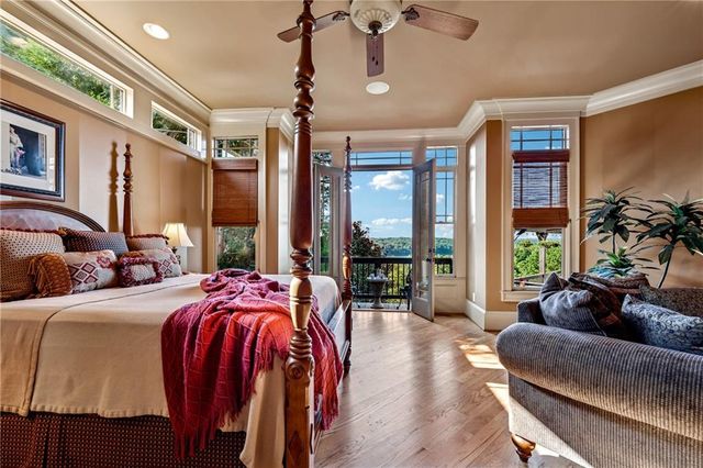 6407 Grand Marina Circle, Gainesville, GA 30506