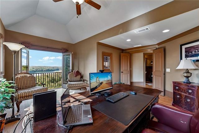 6407 Grand Marina Circle, Gainesville, GA 30506