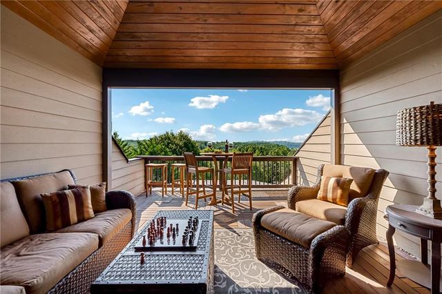 6407 Grand Marina Circle, Gainesville, GA 30506