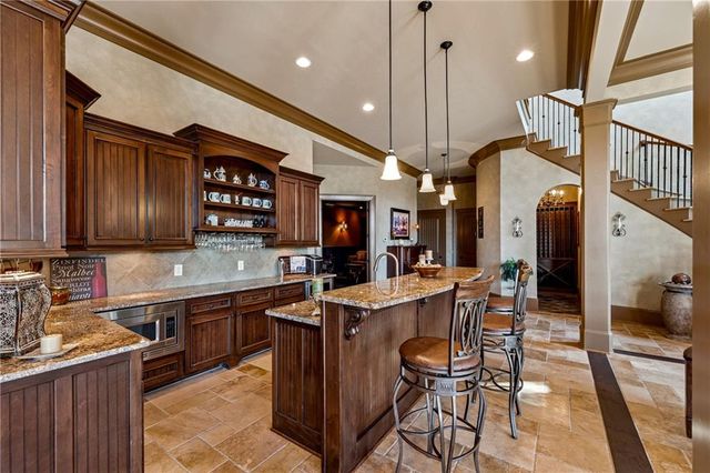 6407 Grand Marina Circle, Gainesville, GA 30506