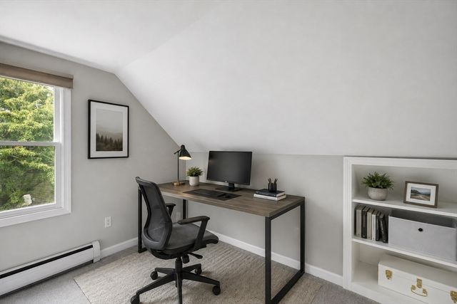 706 Russells Mills Rd, Dartmouth, MA 02748