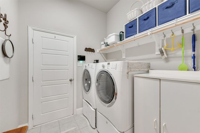 2805 Stoneleigh Drive, Mansfield, TX 76084