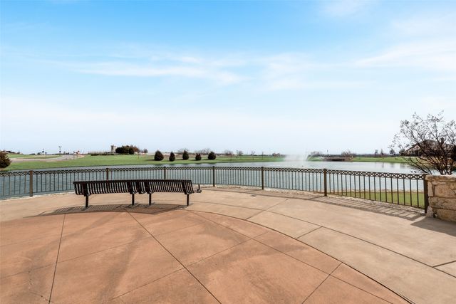 2805 Stoneleigh Drive, Mansfield, TX 76084