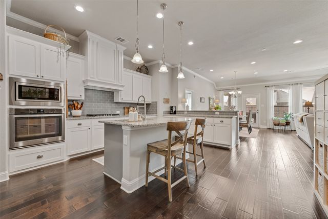 2805 Stoneleigh Drive, Mansfield, TX 76084