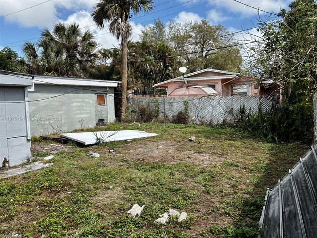 2612 SW 14th Ave, Fort Lauderdale, FL 33315