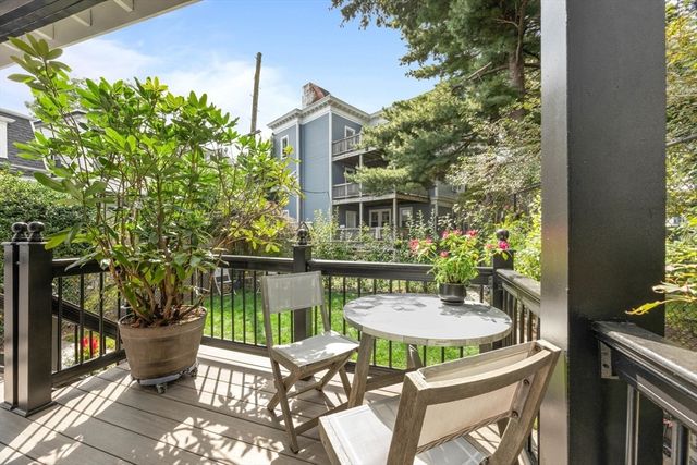 299 Columbia 299, Cambridge, MA 02139