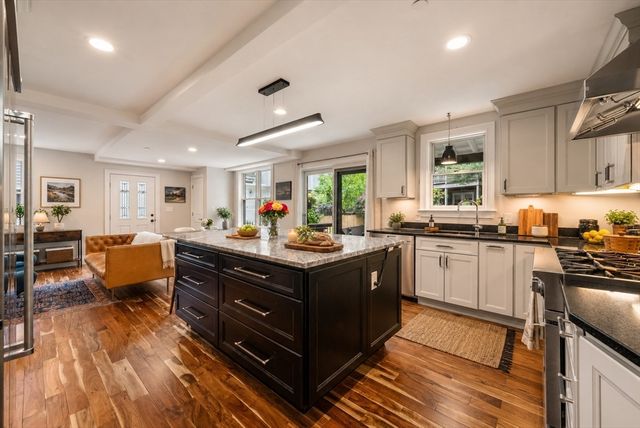 299 Columbia 299, Cambridge, MA 02139