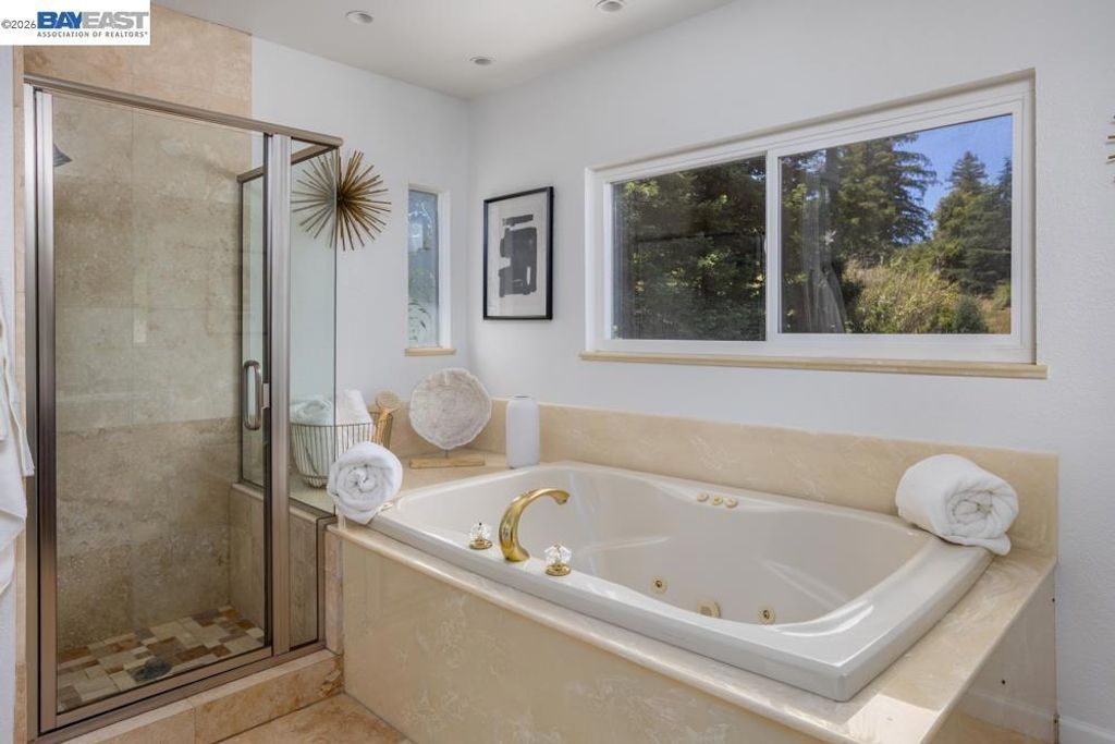 Image 25 of property listing at 3354 D St, Hayward, CA 94541